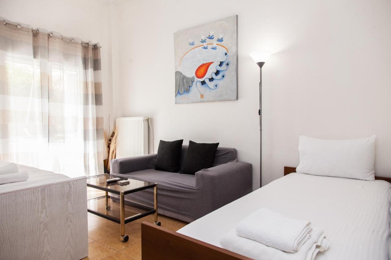 Cozy Apartment Near Stavros Niarchos Park Atenas Exterior foto