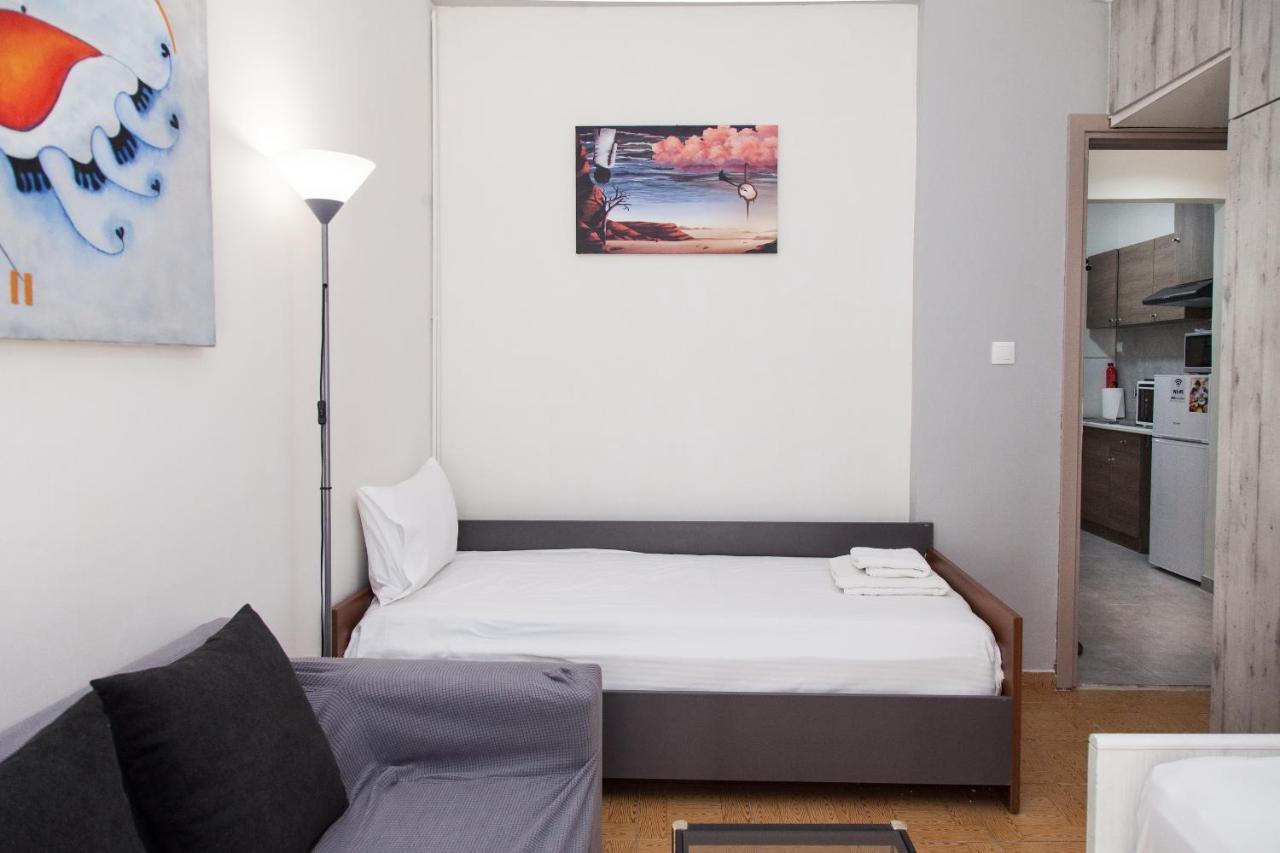 Cozy Apartment Near Stavros Niarchos Park Atenas Exterior foto