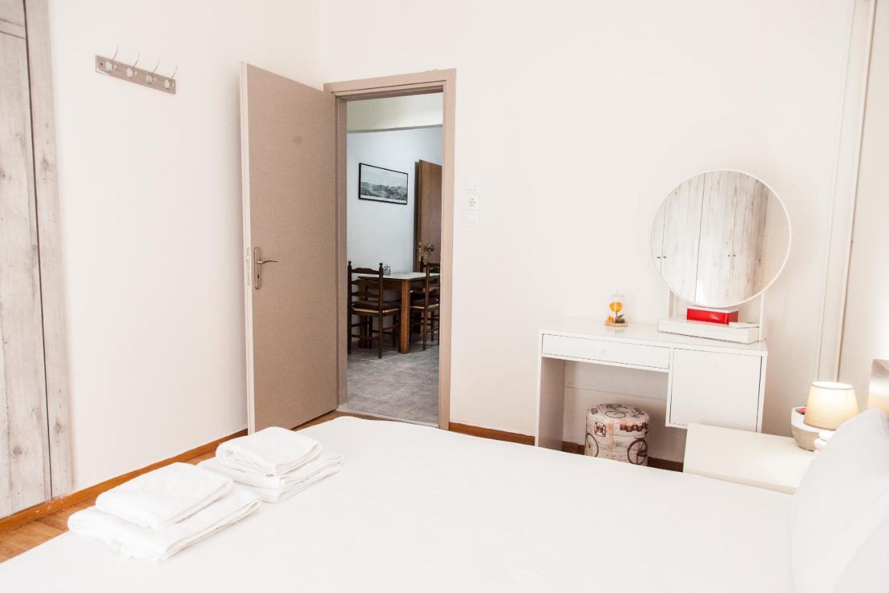 Cozy Apartment Near Stavros Niarchos Park Atenas Exterior foto